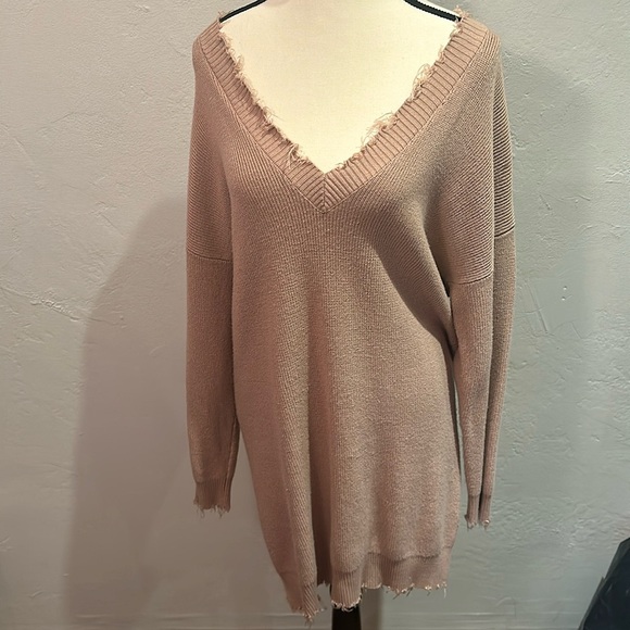 Forever 21 Taupe Off Shoulder Sweater Dress Size Medium - Picture 1 of 2